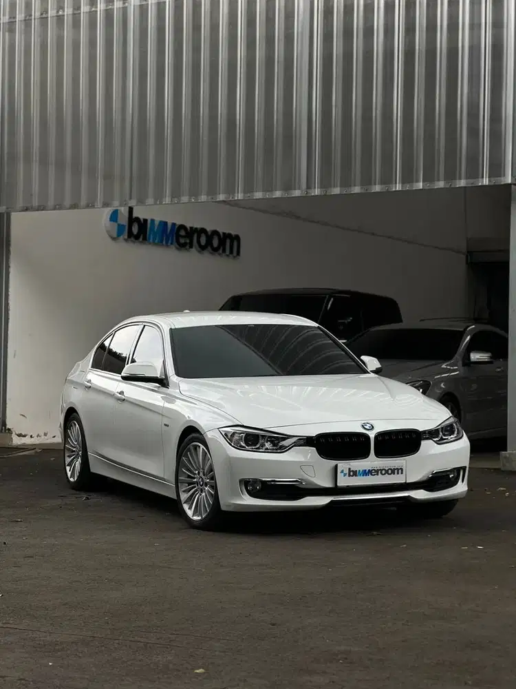 BMW F30 320i Luxuryline