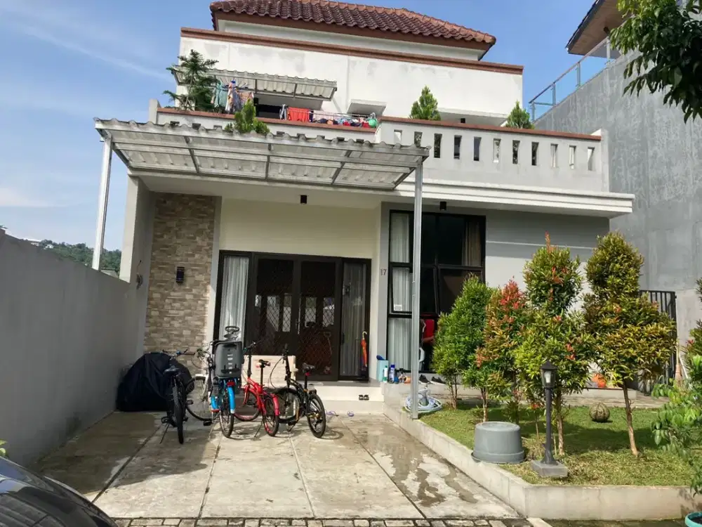 Dijual rumah 2 lantai depan taman view pancar sentul city bogor