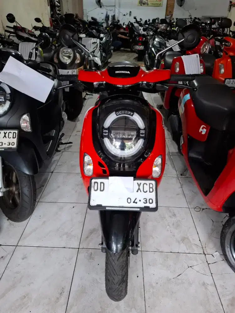 Honda Scoopy new 110cc 2025 merah hitam