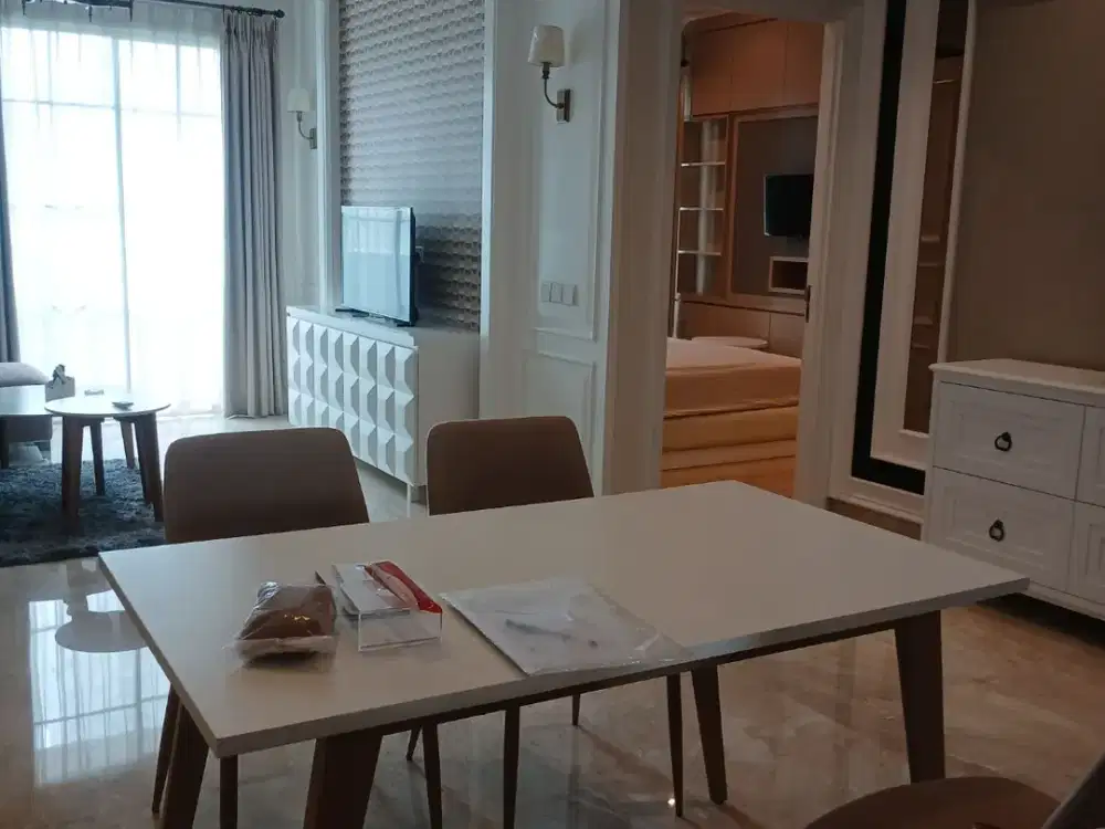 Nyaman & Eksklusif! Sewa Tahunan Apartemen Bellezza Permata Hijau, Lokasi Premium
