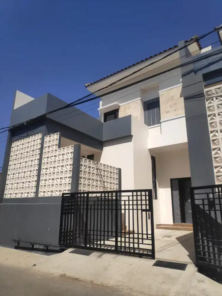 Rumah di perumahan Kalijati 2lantai baru siap huni