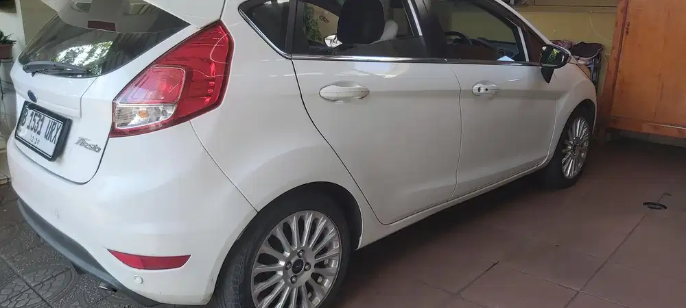 Ford Fiesta 2014 Bensin
