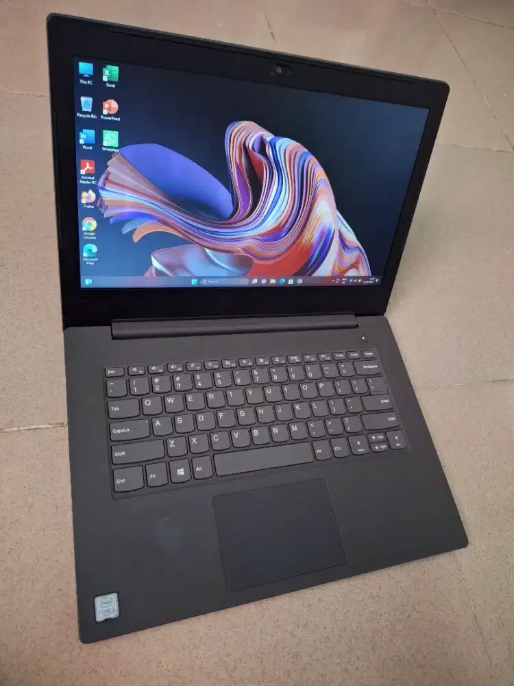 Bismillah di jual laptop lenovo slim core i3 ram 8gb ssd 256gb