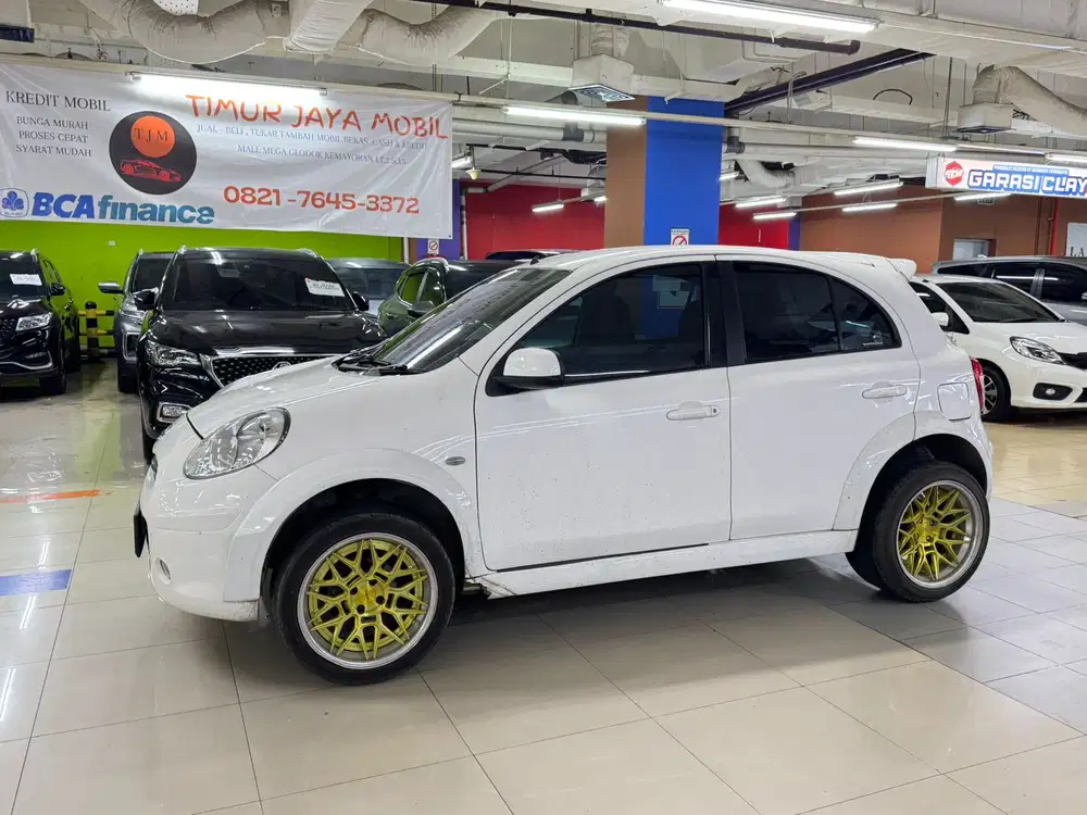 Nissan March 2013 Bensin