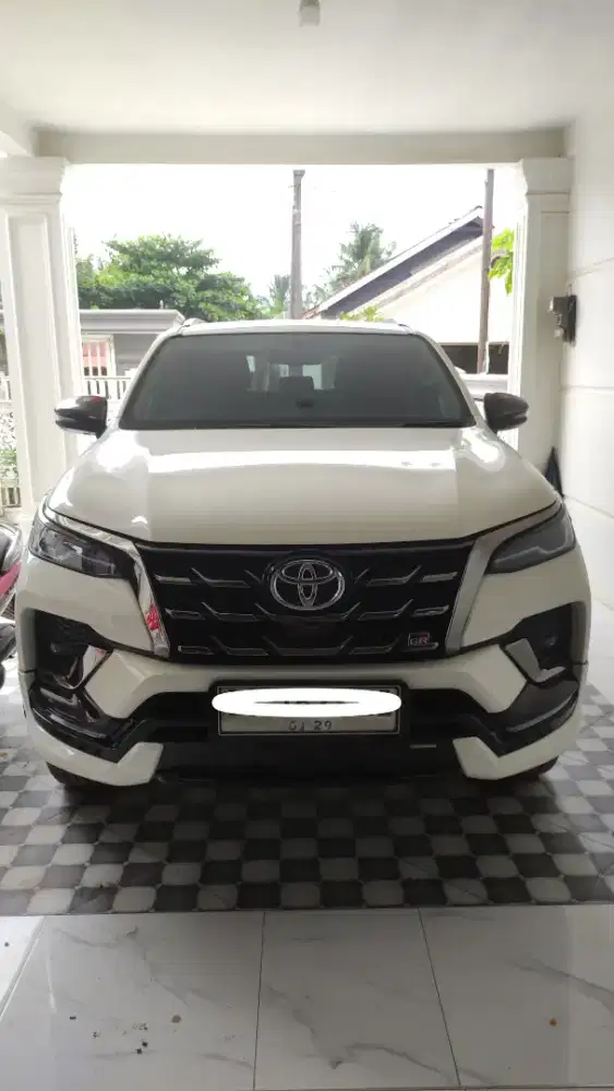 FORTUNER 2024 2.8 GR 4X2