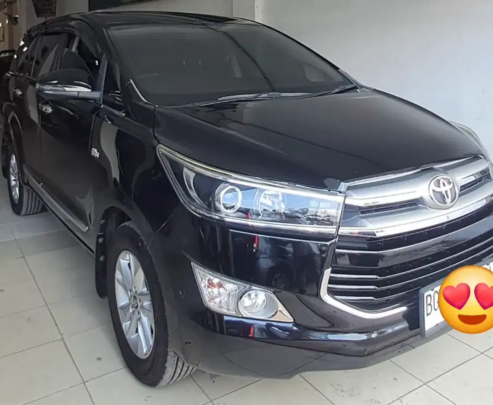 Innova Reborn 2,0 V Luxury M/T
