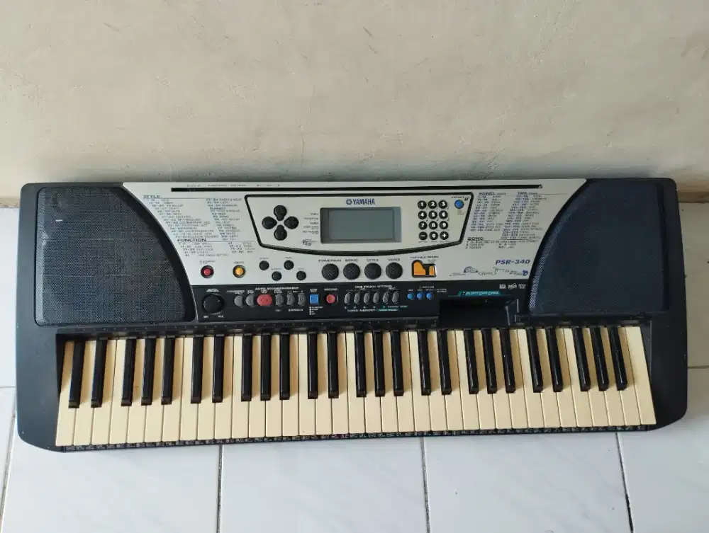 Alat musik keyboard YAMAHA PSR 340