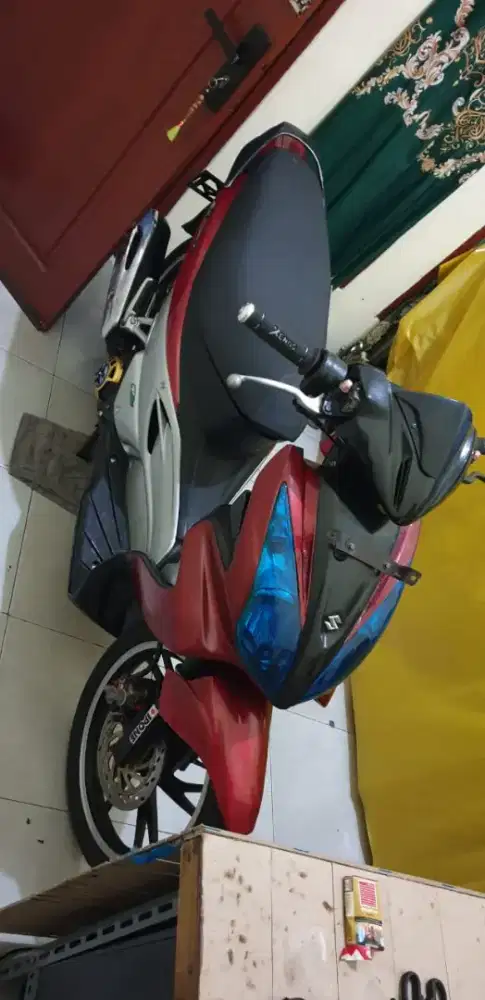 Suzuki skywave 2011