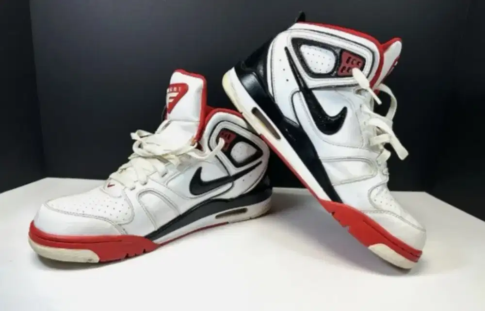 Sepatu Basket Nike Airflight Falcon Vintage Rare