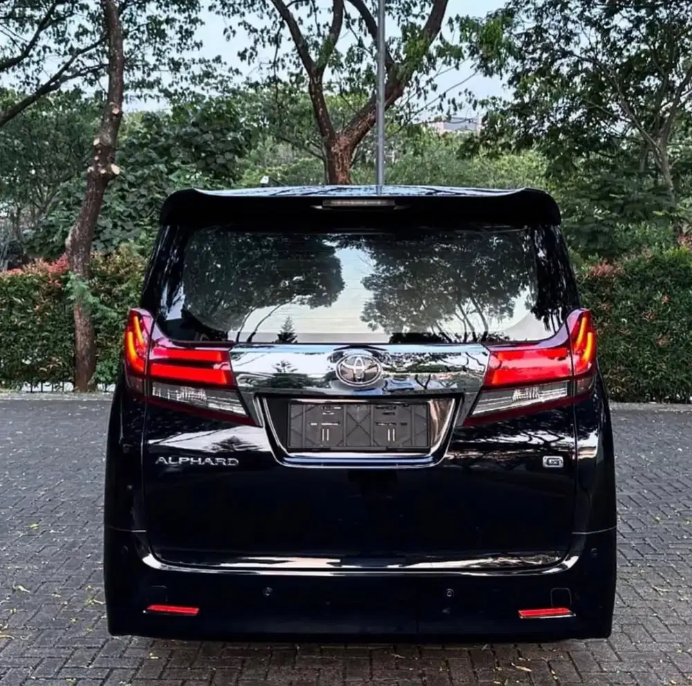 Toyota Alphard 2015 Bensin