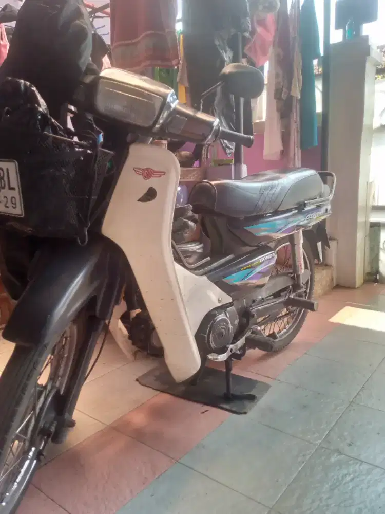 Honda Astrea grand 95