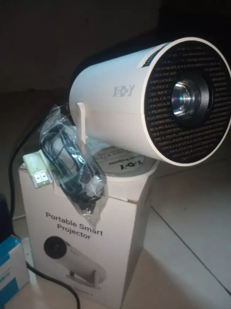 Proyektor XGODY gimbal 3.