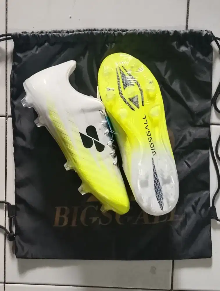 sepatu bola bigsgall aerodash fg size 41 panjang 26,5 cm Original