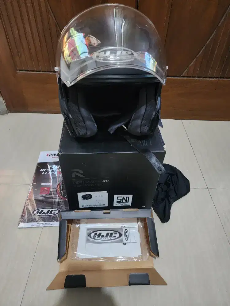Dijual helm HJC terra 2 (black)ukuran XL