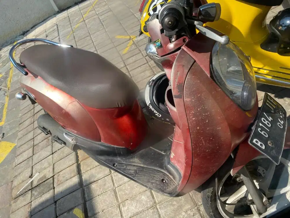 Scoopy 2012 karbu