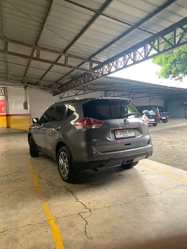 Nissan X-Trail 2015 Bensin