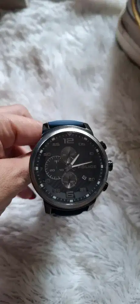 Jam tangan cowok tali rubber POLICE