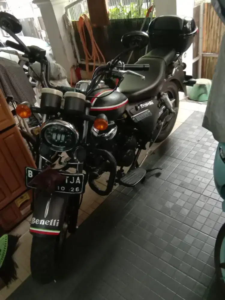 Dijual motor benelli