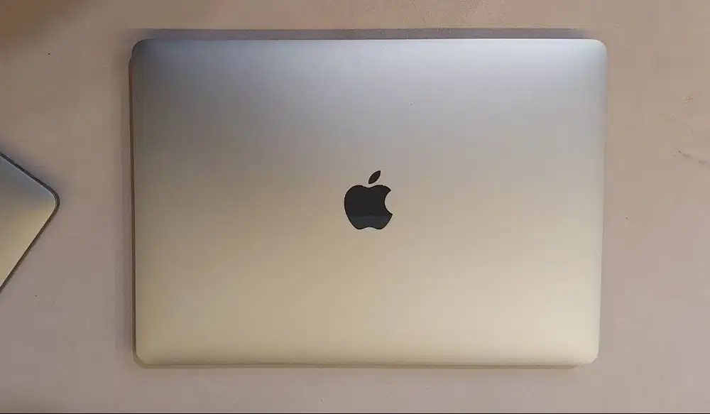 MacBook Pro 13-inch M2 Chip – Silver