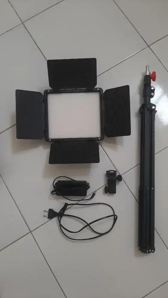 TAKARA LED  HELIO 480D & STAND