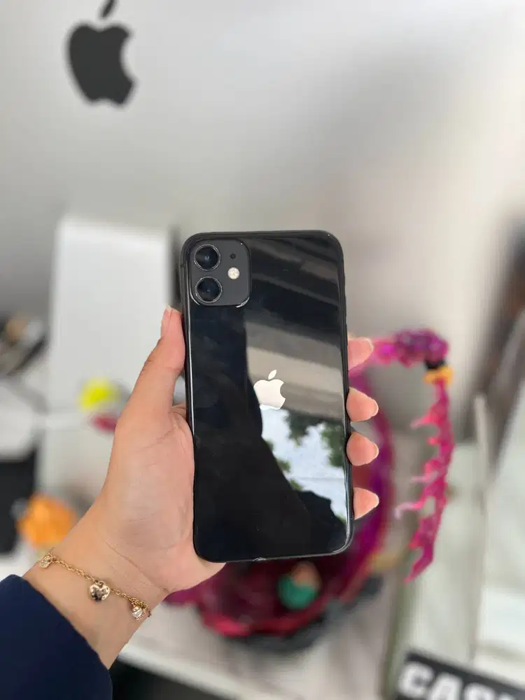 iPhone 11 128Gb iBox