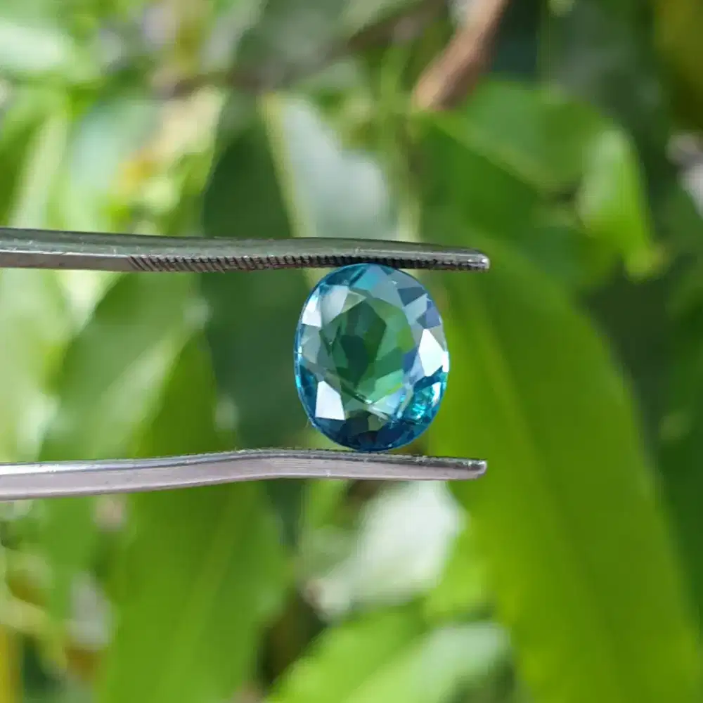 Natural Blue Zircon 3.40 crt