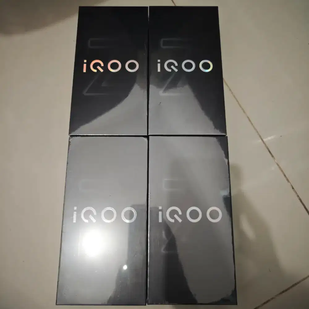 IQOO Z10 8+8/256 GARANSI RESMI IQOO 1 TAHUN NO REPACK NEW