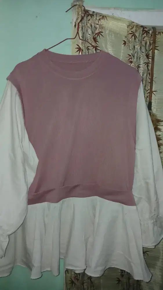 Baju lengan panjang, Pink Putih