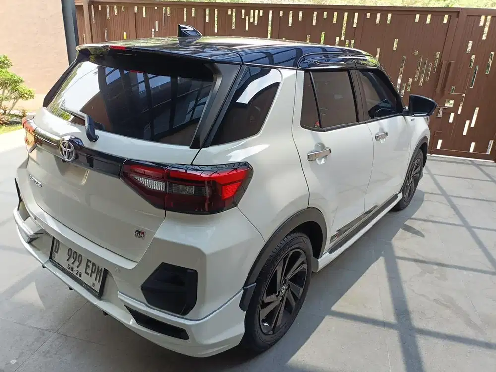 TOYOTA RAIZE GR SPORT 2023