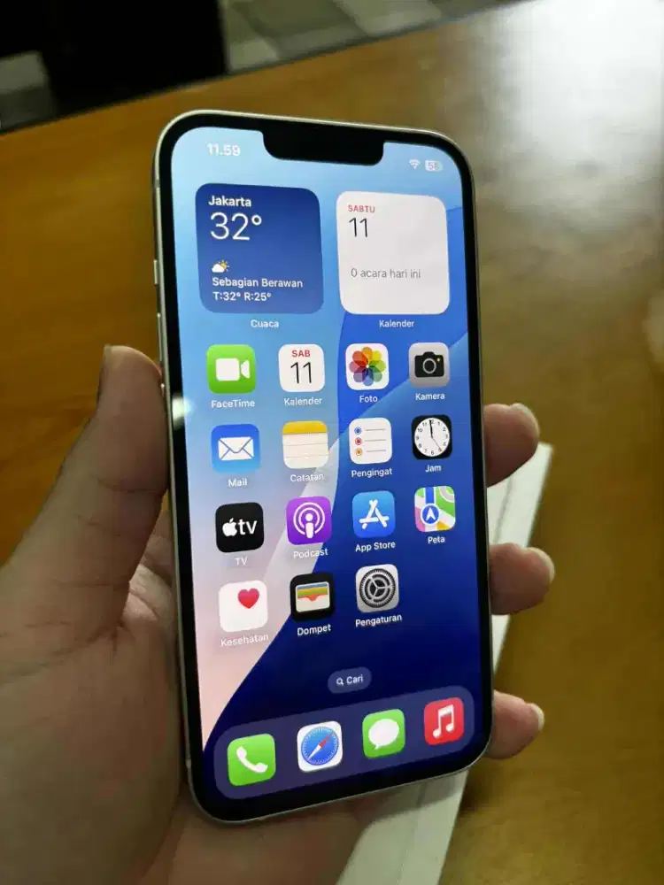 Iphone 13 128 GB Ex iBox Garansi ON