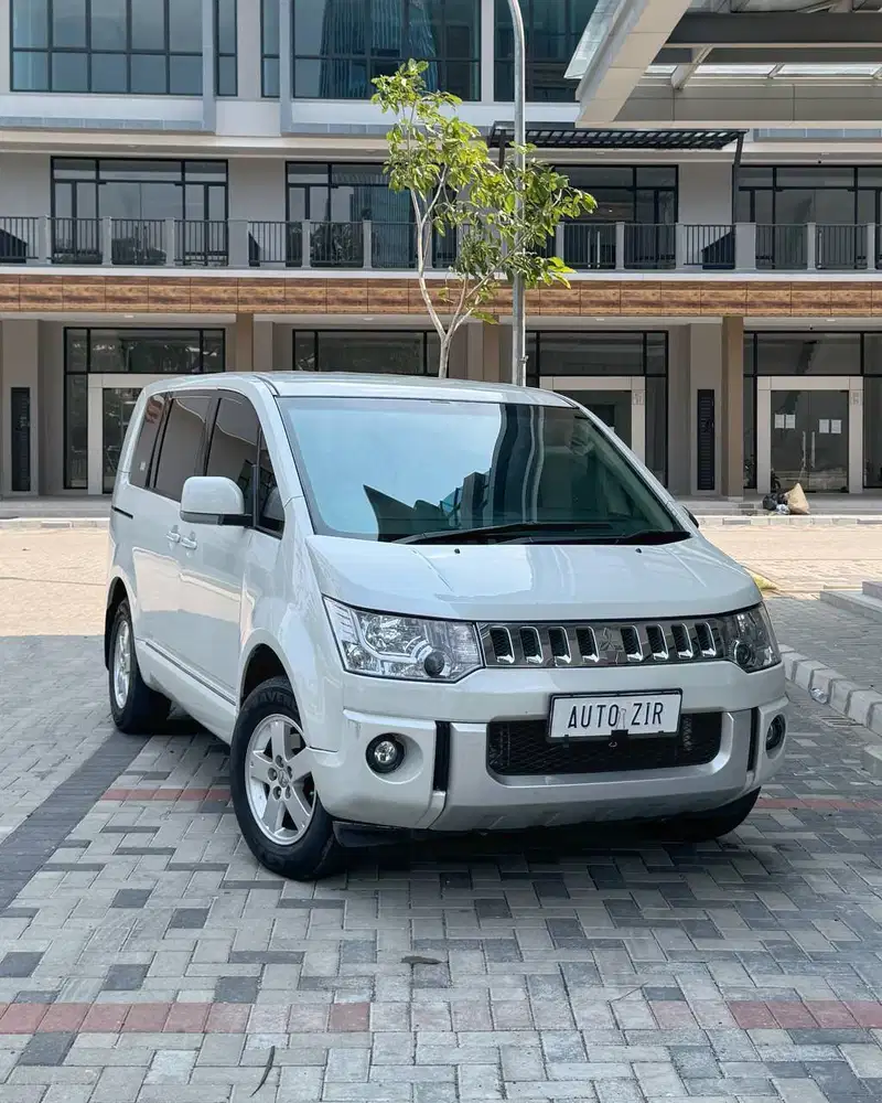 Mitsubishi Delica D5 Putih 2015 Tdp Murmer Ori Menarik Bu Antik Simpan
