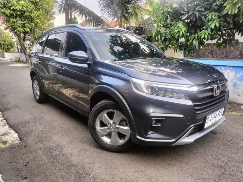 Honda BRV E CVT AT 2023 - Cash 210 JT NEGO