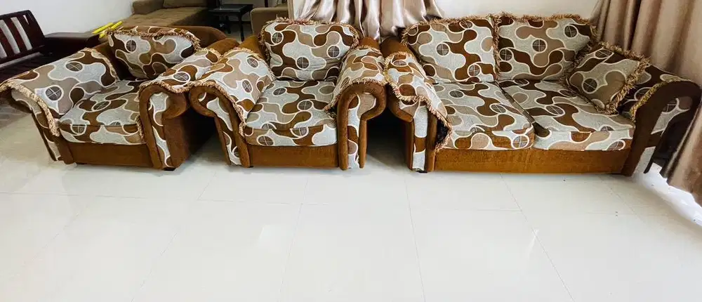 Sofa Rumah Coklat