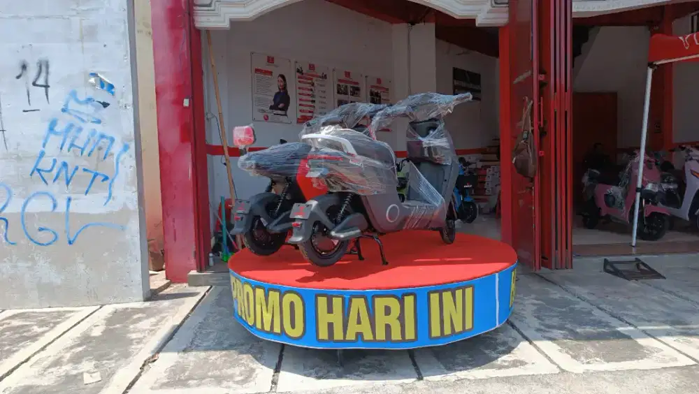 Display promo putar jumbo