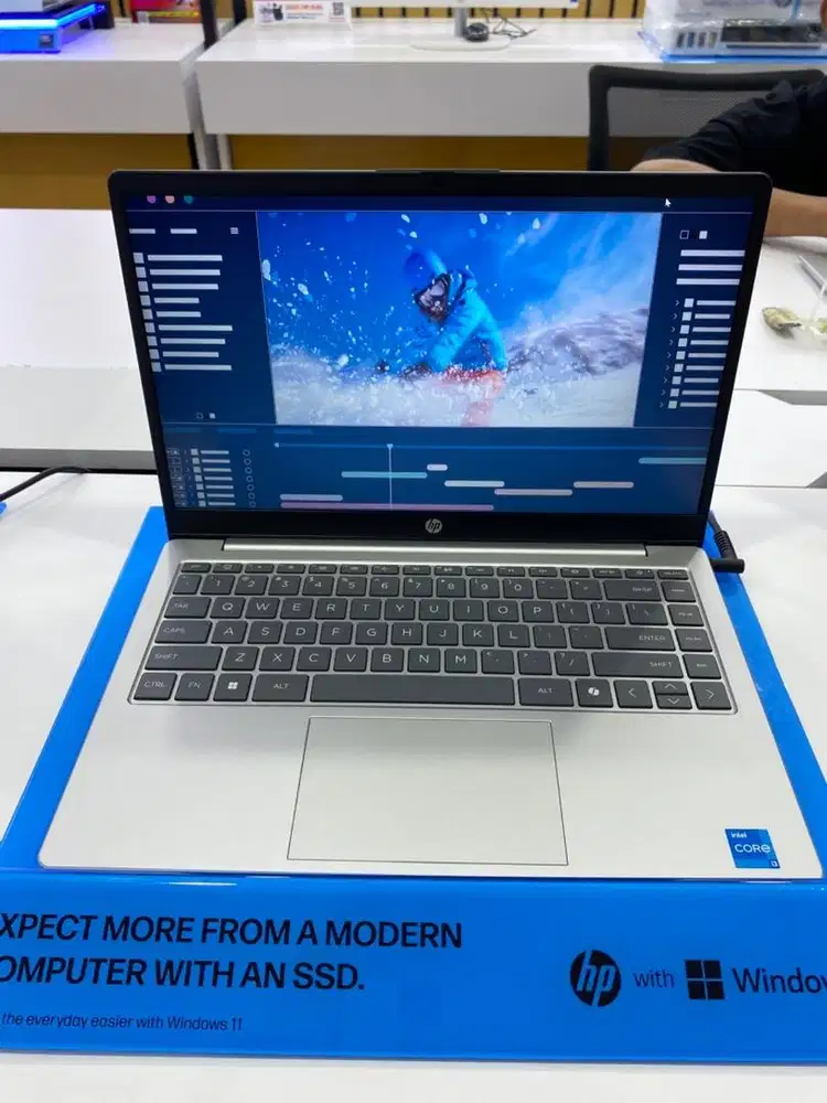 Cicilan Mudah Tanpa CC Laptop HP Intel Core i3 Ram 8GB Modal KTP
