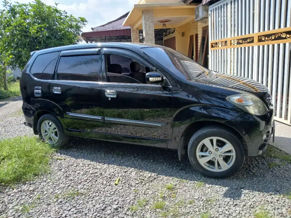 Avanza tipe G1.3 cantik x dibinjai