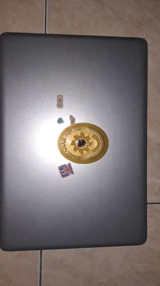 Laptop HP 14-cm0091AU AMD A4