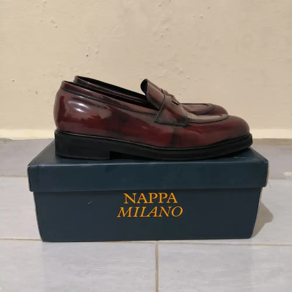 Dijual sepatu kulit maroon nappa milano