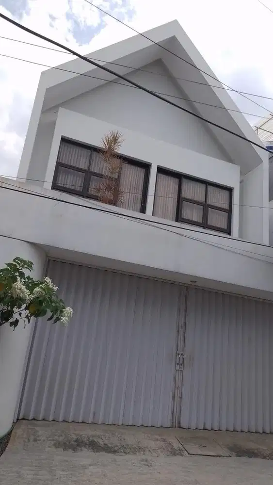 Dijual Rumah Minimalis Estetik Puri Anjasmoro
