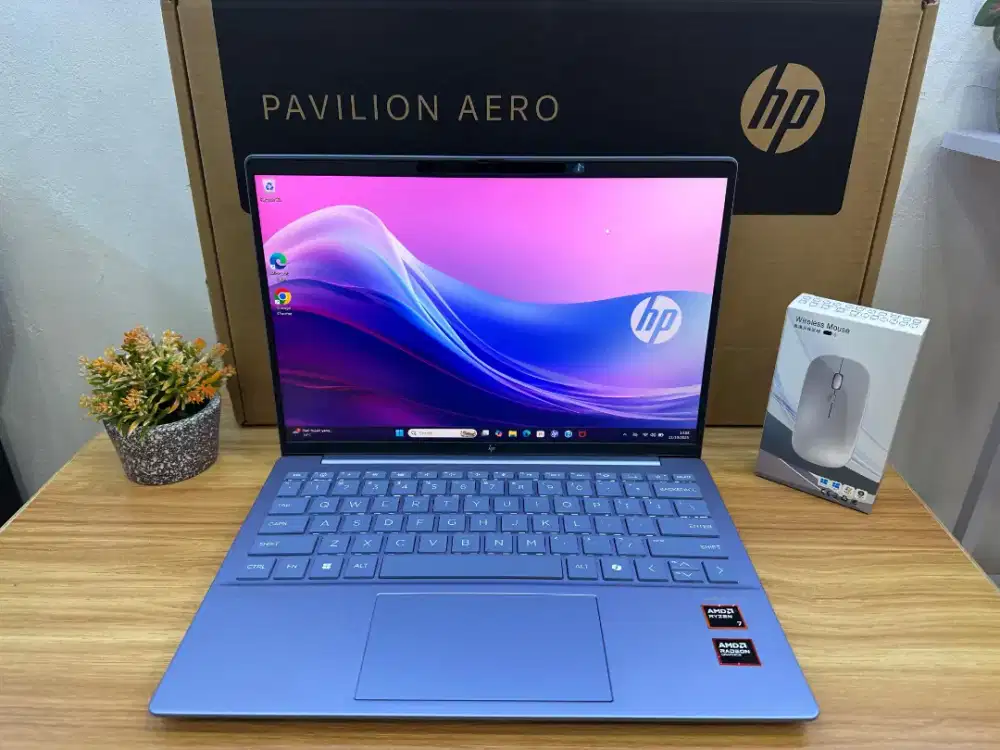 HP PAVILION AERO 13
Ryzen 7-8840U
RAM 16GB
SSD 1TB