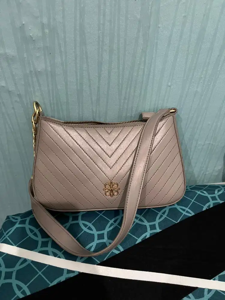Preloved Tas Les Catino