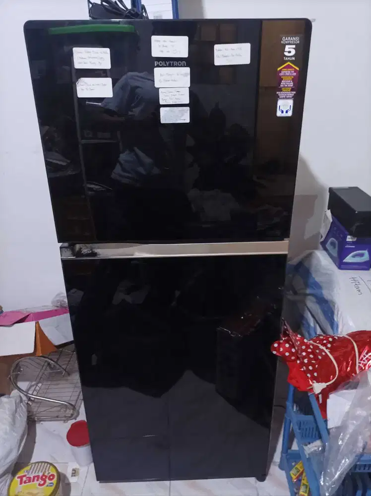 Kulkas 2 pintu Polytron belleza