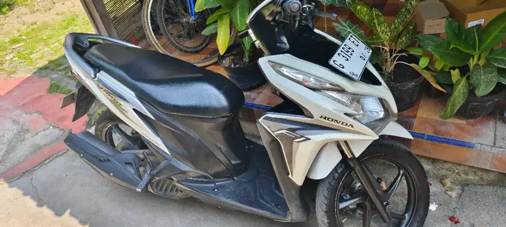 Vario 125 th 2013 plat G