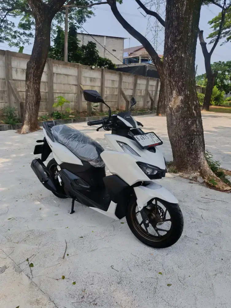 Bissmillah dijual motor Honda Vario 160cc 2024 istimewah