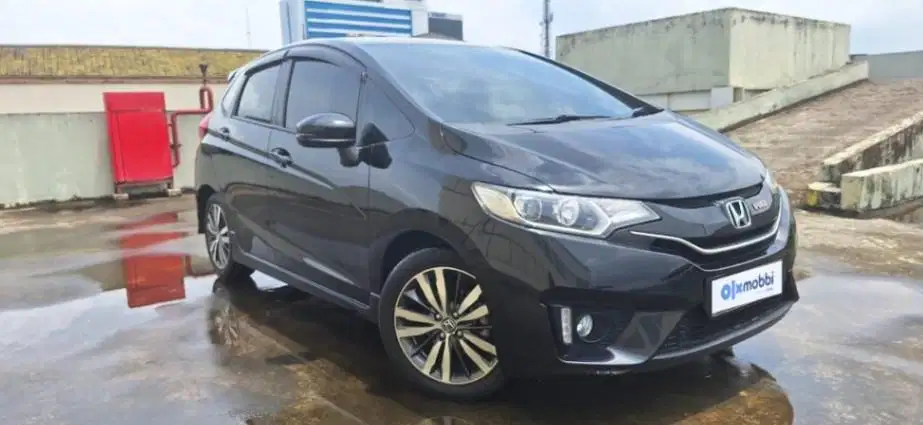 DP RENDAH Honda Jazz 1.5 RS Bensin-AT 2016 TKO B