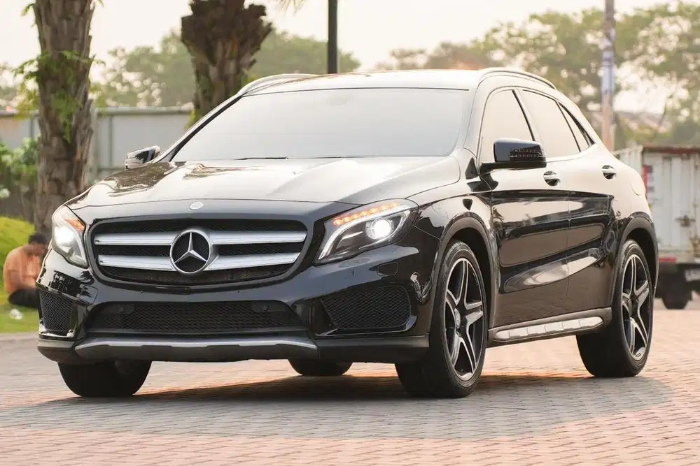 Full Spec! Mercedes Benz GLA200 AMG 2015 Black cla200 x1 320i c200