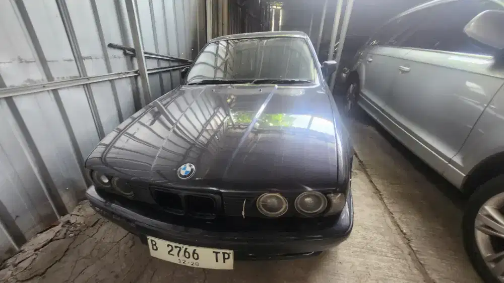 BMW 520i th 1992 MT