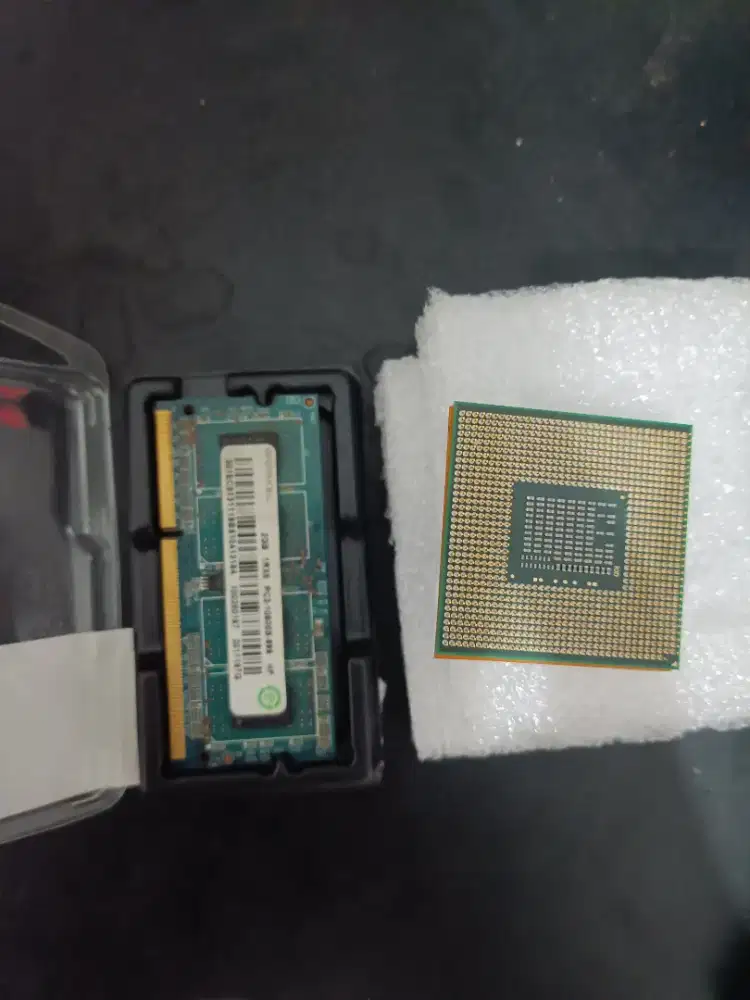 Prosessor intel i3 2310m + ram 2gb ddr3
