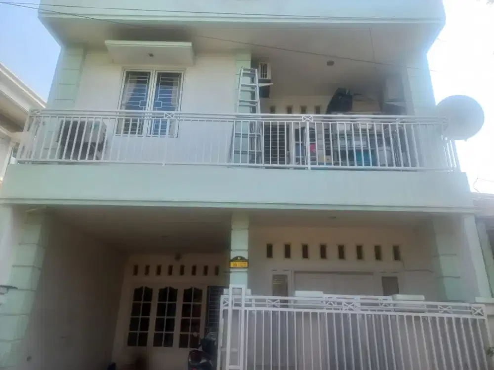 Rumah 2 Lantai Semi Furnished di Swadaya Duren Sawit