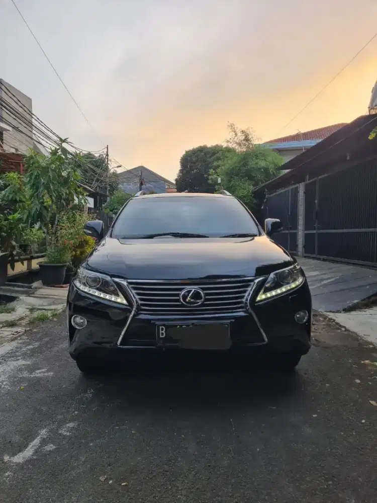 Toyota LEXUS RX 270 hitam 2013